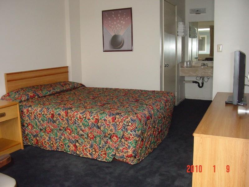 Good Nite Inn Whittier Bilik gambar